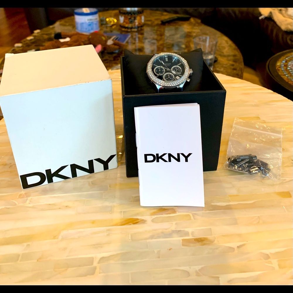 Dkny Ceramic Watch - image 4